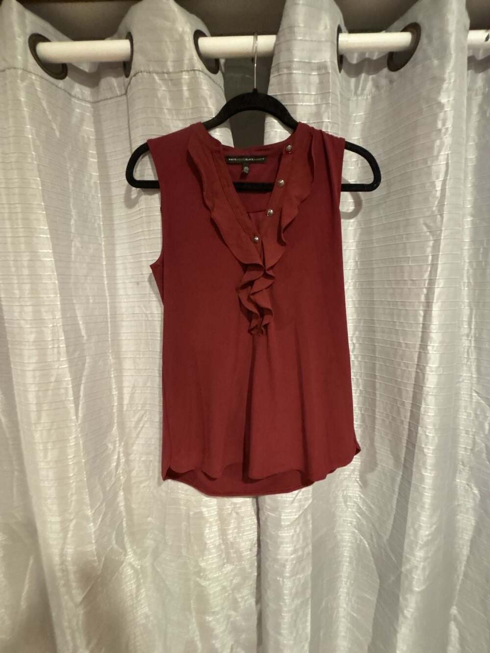 White House Black Market Ruffle Tank Top Size XS Red Sleeveless Blouse